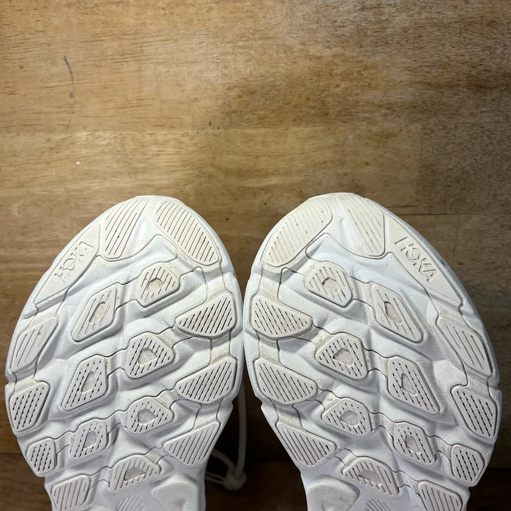 Hoka One One Clifton 9 REFLECTIVE Womens Size 11 Running Shoes Sneakers White - Picture 10 of 12